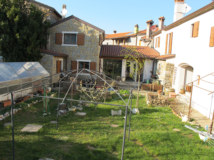 Casa indipendente in Vendita a Draga Sant’elia San Dorligo Della Valle (TS) – rif. V1601